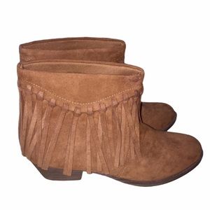 American Eagle Tan Fringe Booties Women’s Size 5